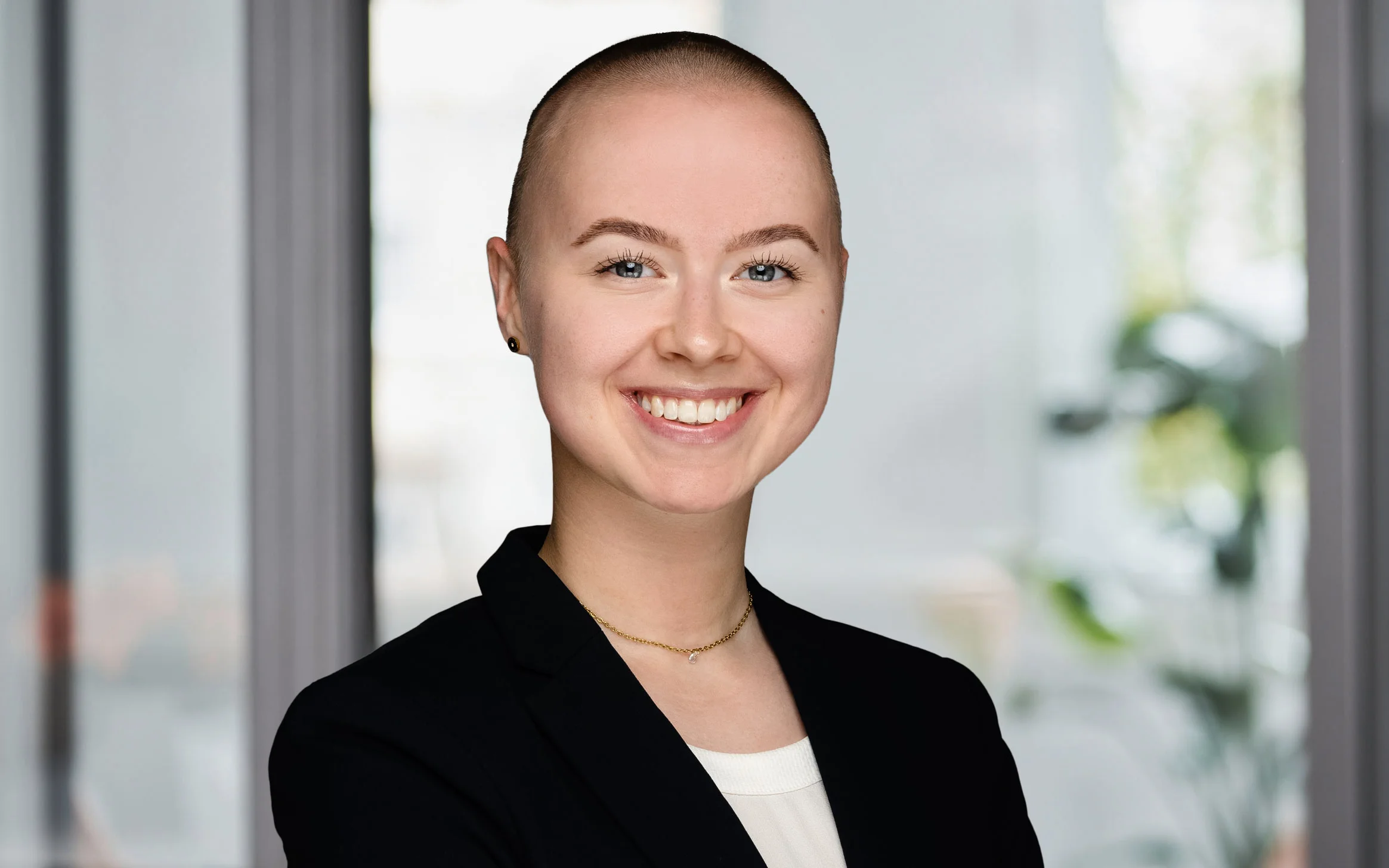 Porträt von Michelle Gunzelmann, wissenschaftliche Mitarbeiterin der Kanzlei